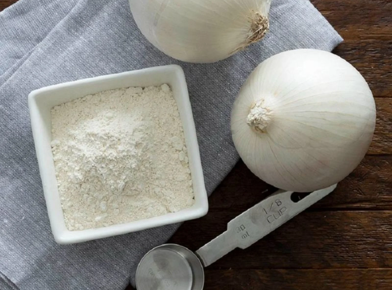 Onion powder