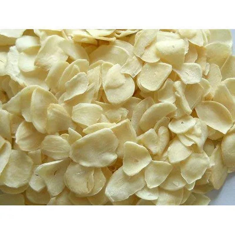 Garlic flakes.jpg